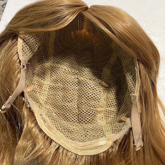 2/$50 Strawberry blonde wig 14” - Picture 6 of 6